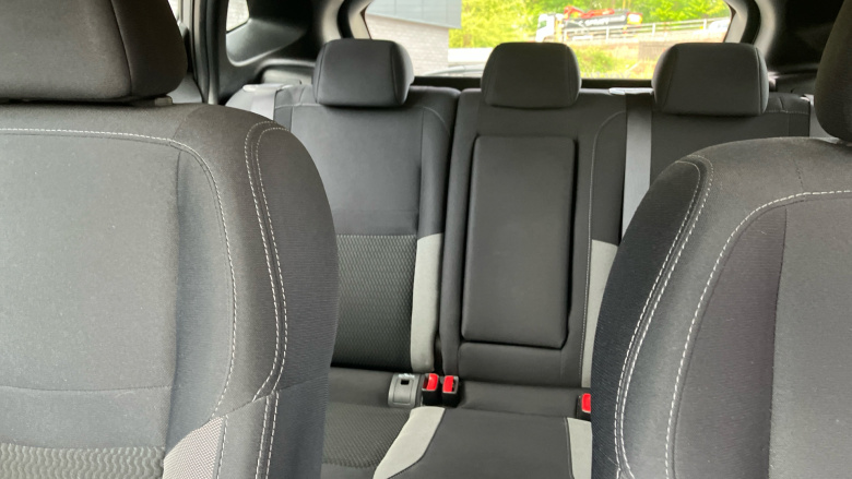 Nissan Qashqai 1.2 DiG-T Acenta 5dr Petrol Hatchback